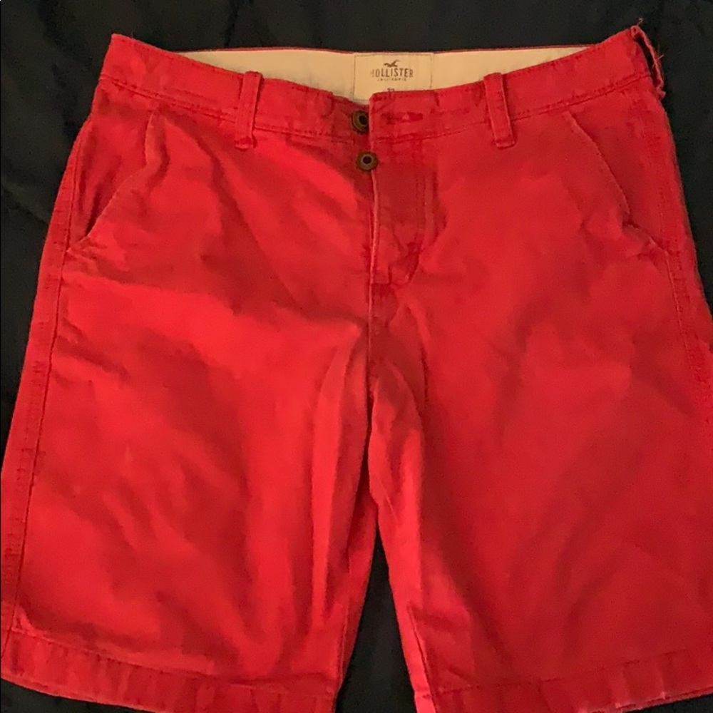 Men’s Hollister Shorts, red.